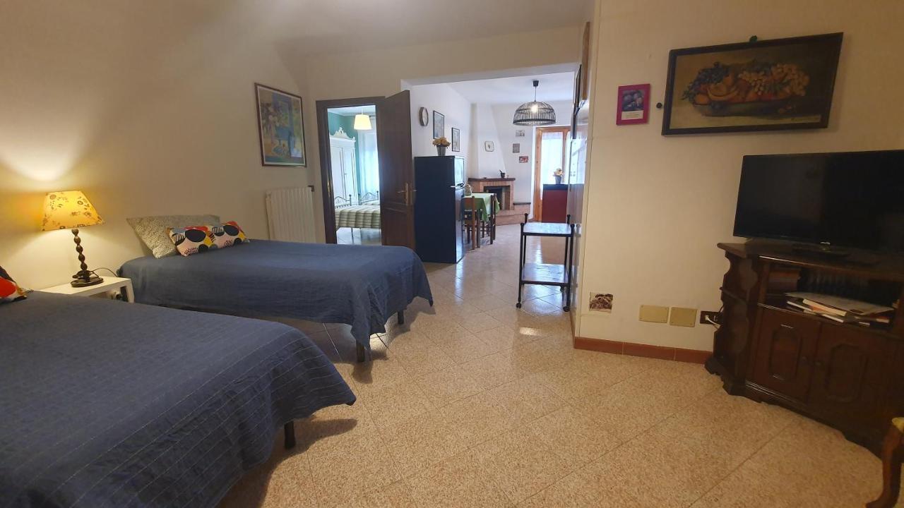 Le Casette Di Civitella La Casa Di Nonna Giulia Civitella Del Lago ภายนอก รูปภาพ